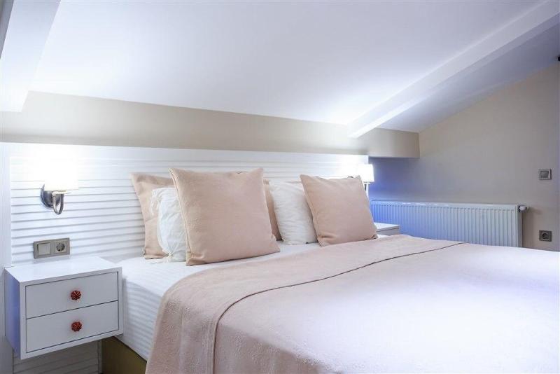 Nil Boutique Hotel image