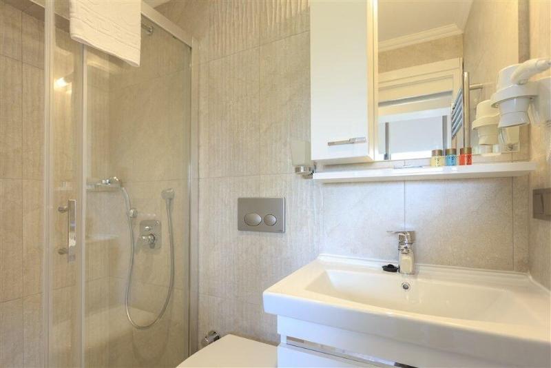 Nil Boutique Hotel image