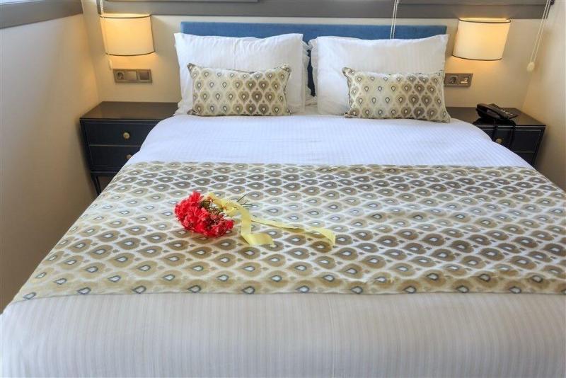 Nil Boutique Hotel image