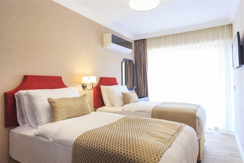 Nil Boutique Hotel image