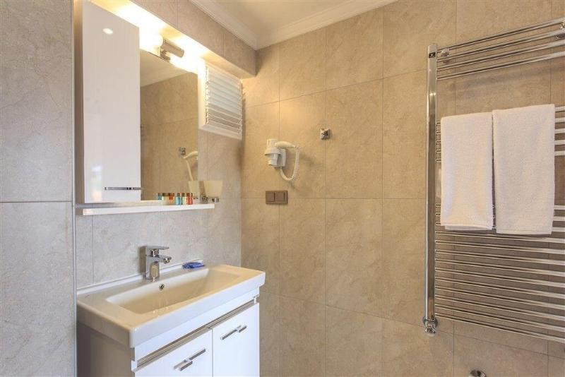 Nil Boutique Hotel image