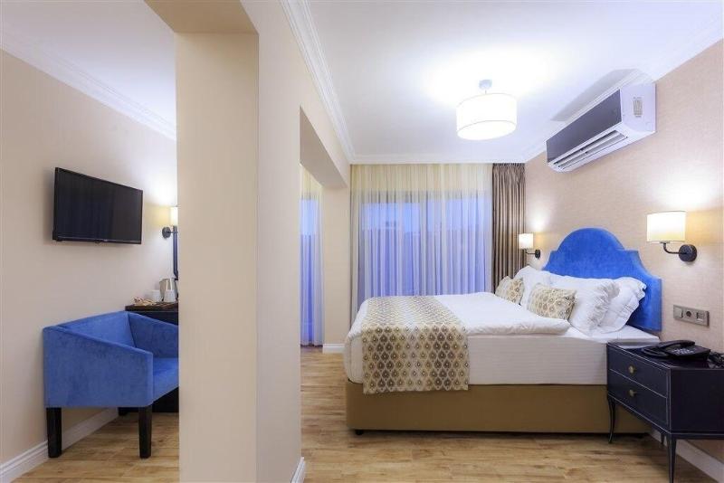 Nil Boutique Hotel image