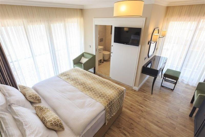 Nil Boutique Hotel image