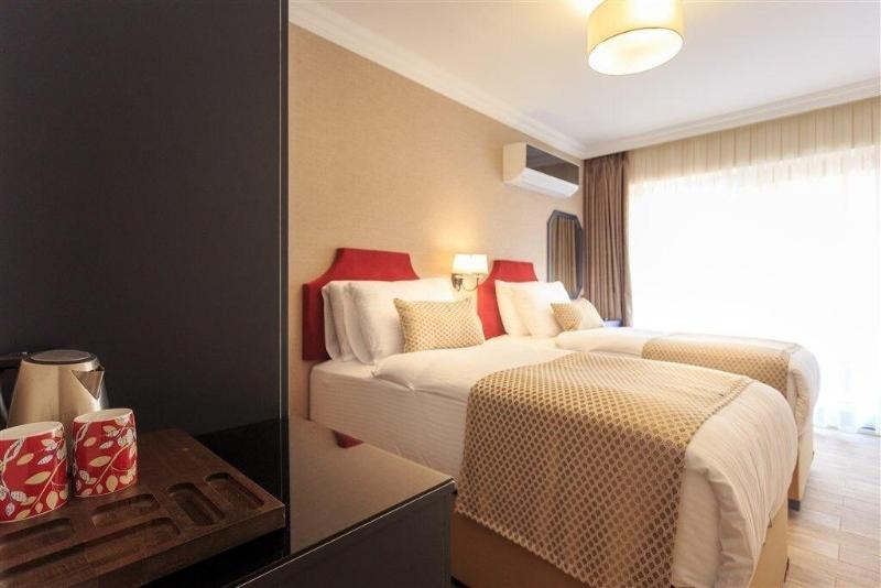 Nil Boutique Hotel image