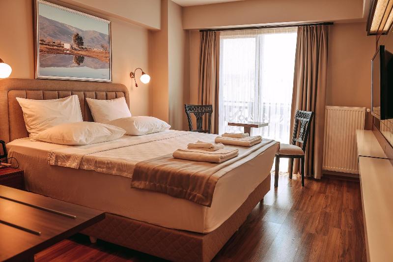 Armida City Hotel image