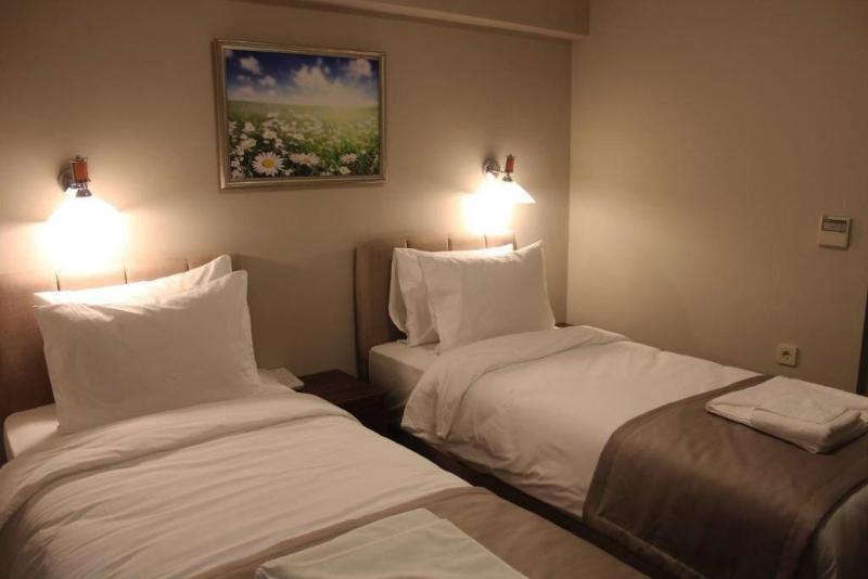 Armida City Hotel image
