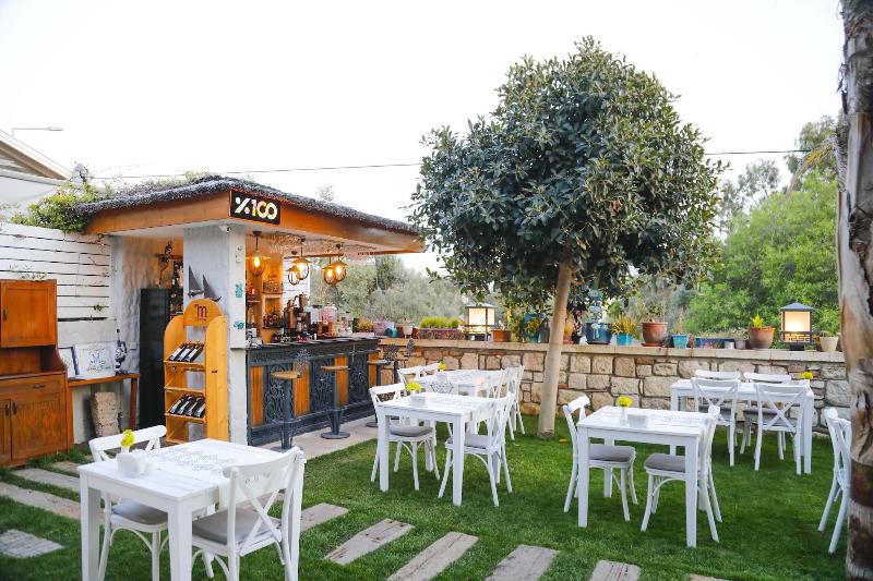 AlaBora Hotel - AlaÃ§atÄ± image