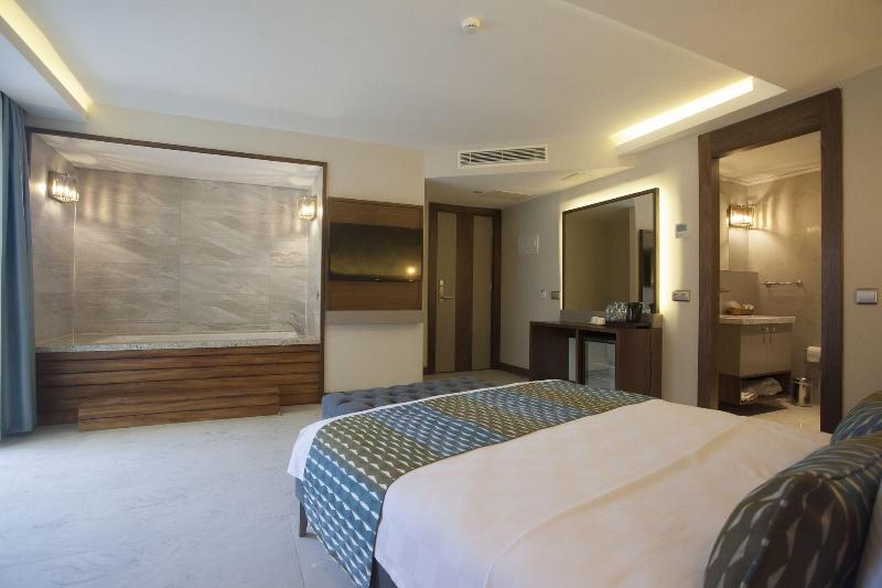Molino Hotel image