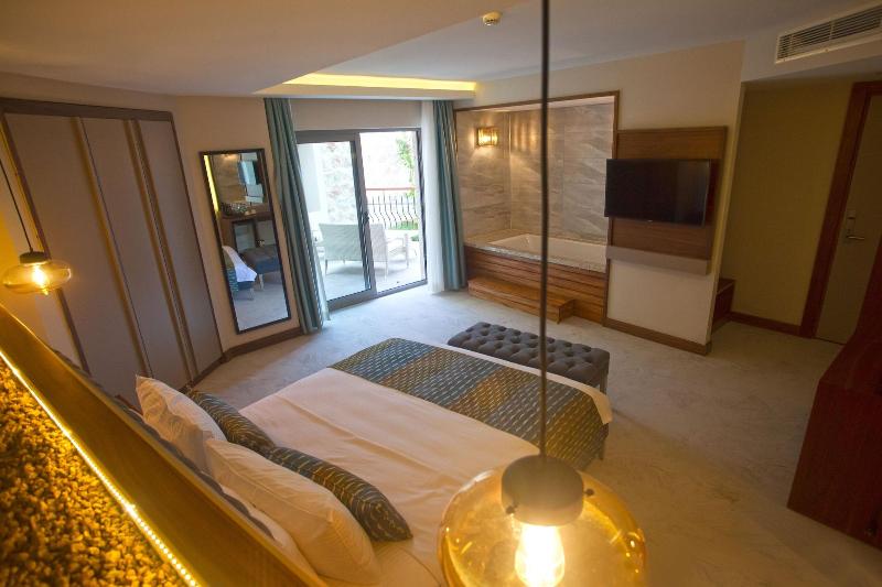 Molino Hotel image