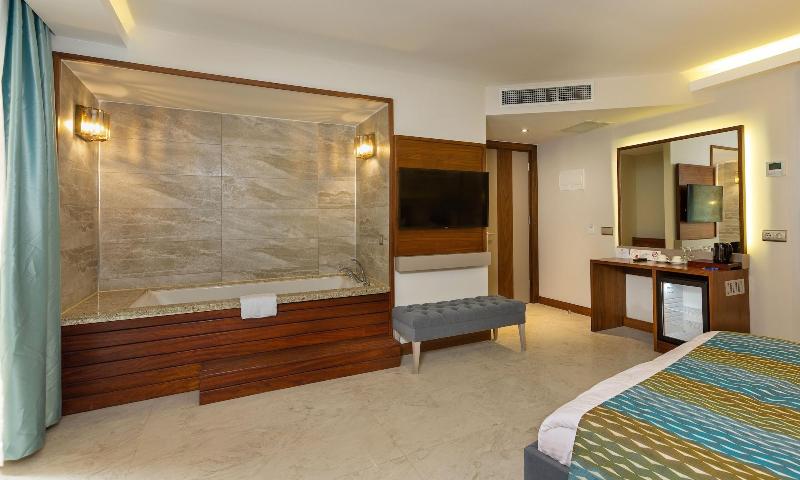 Molino Hotel image