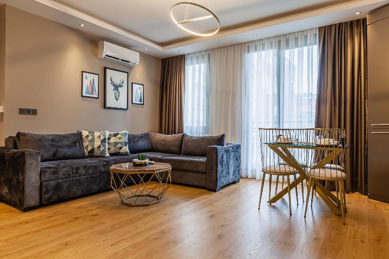 Norah Suites Hotel Istanbul image