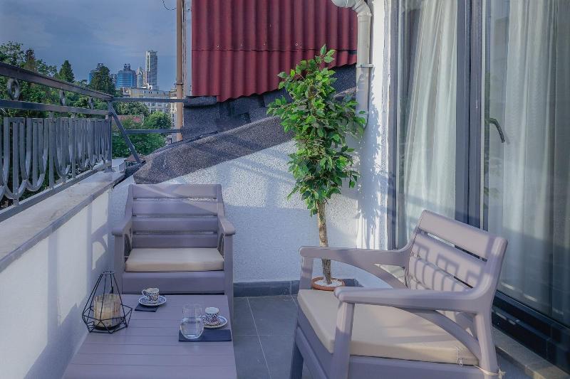Norah Suites Hotel Istanbul image