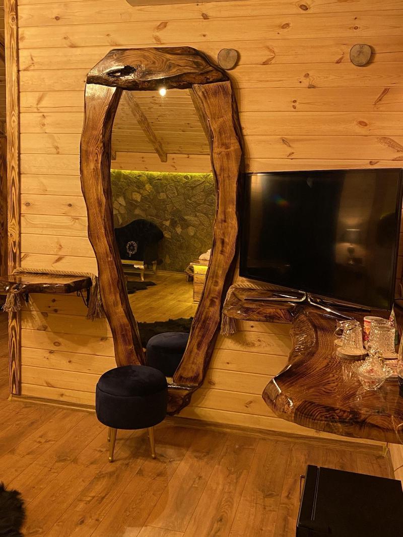 Hosdere Suit image