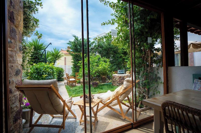 Cunda Tas Otel By Taze