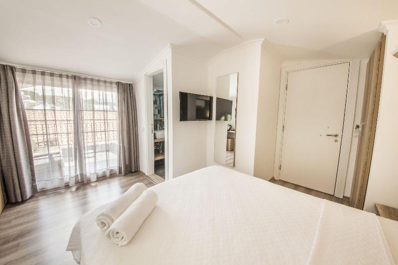 Dekatria Rooms&Aparts image