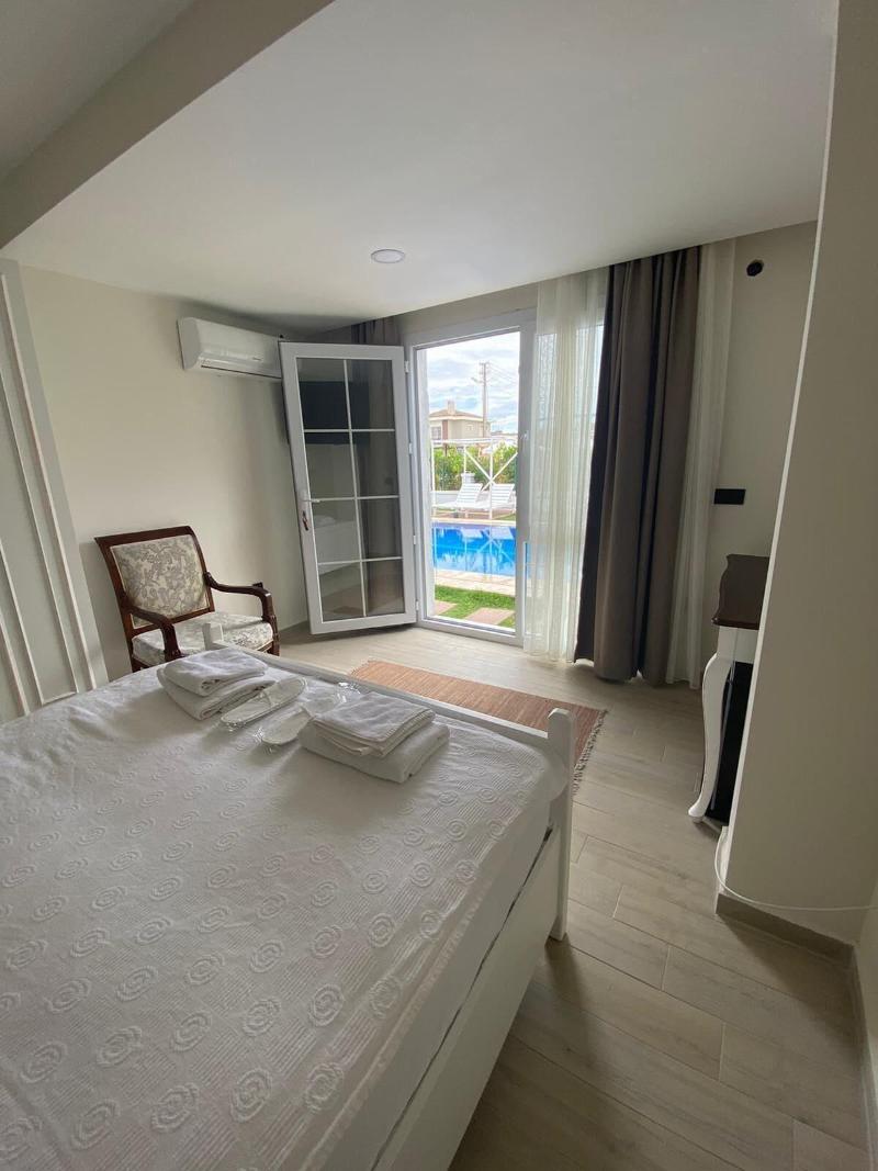 La Mira Suites Alacati image