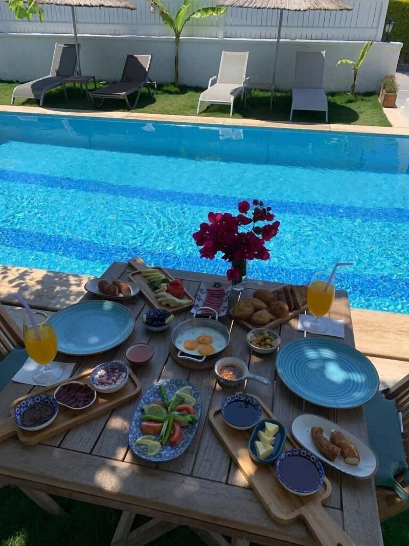 La Mira Suites Alacati image