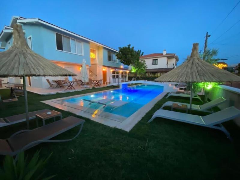 La Mira Suites Alacati image