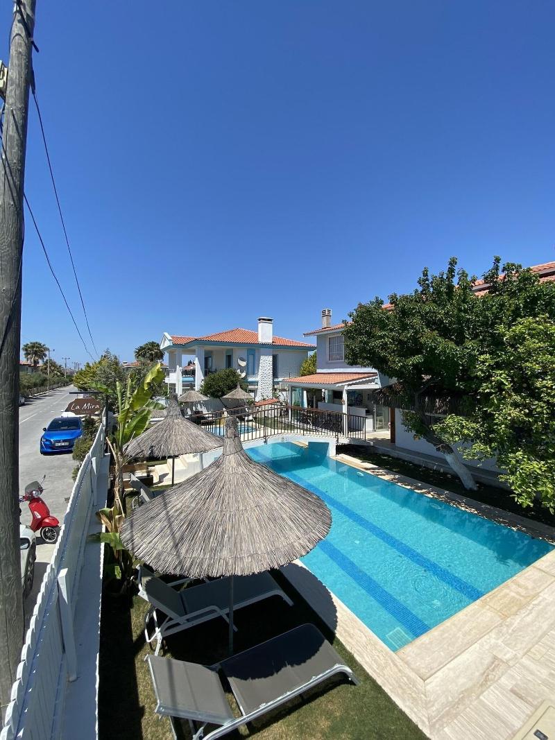 La Mira Suites Alacati image