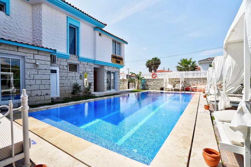 La Mira Suites Alacati image