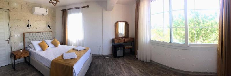 La Mira Suites Alacati image