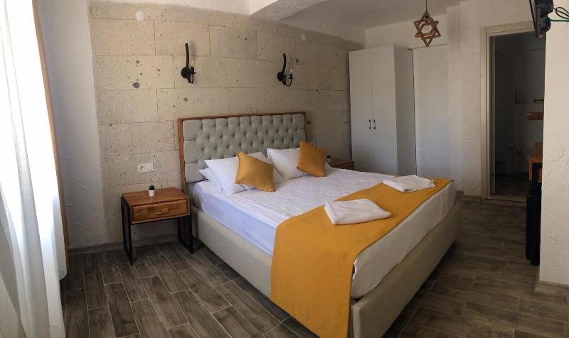 La Mira Suites Alacati image