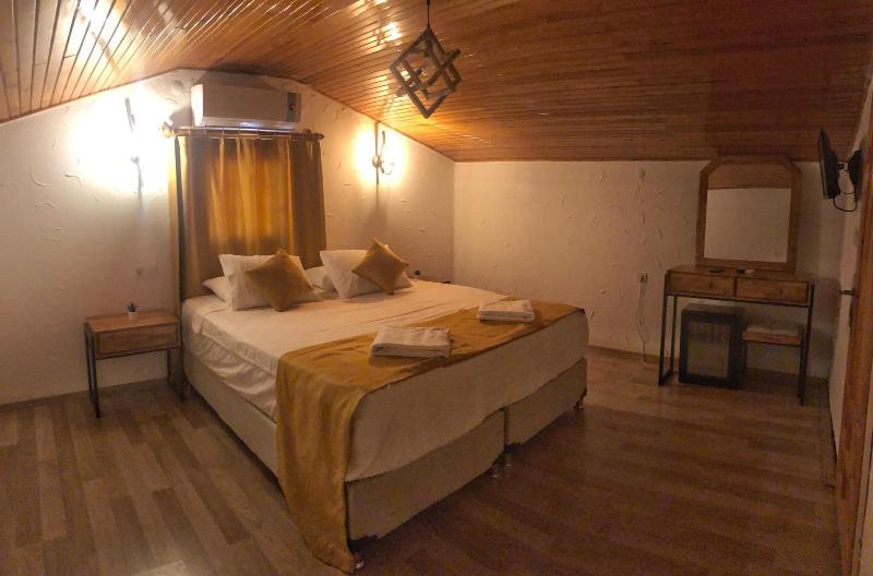 La Mira Suites Alacati image