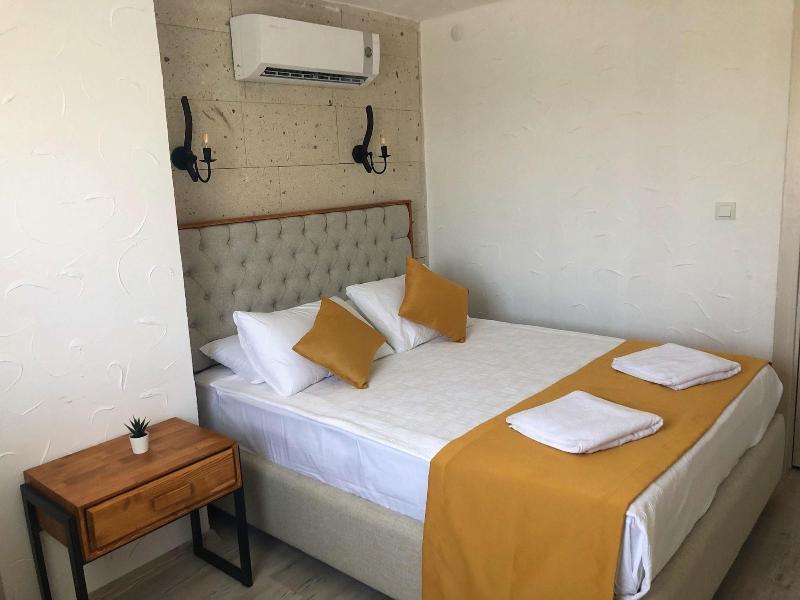 La Mira Suites Alacati image