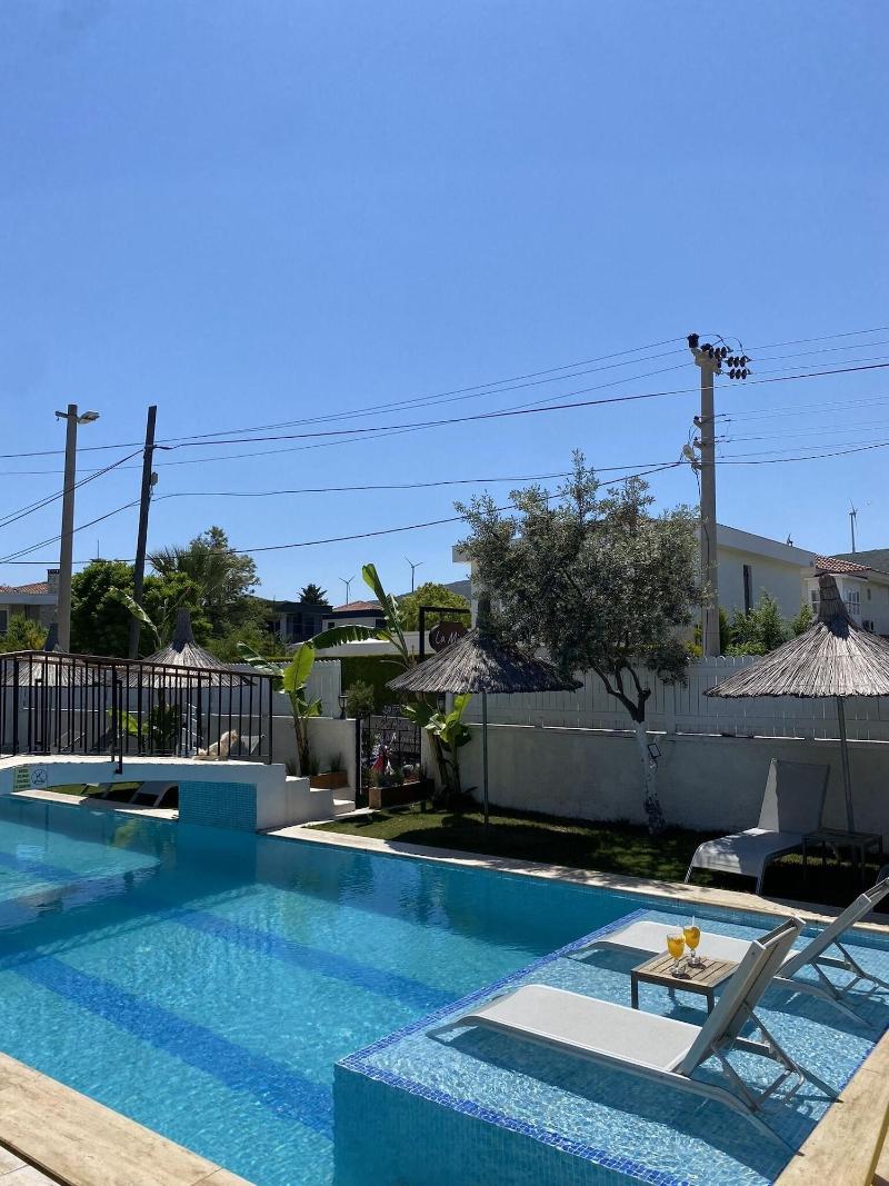 La Mira Suites Alacati image