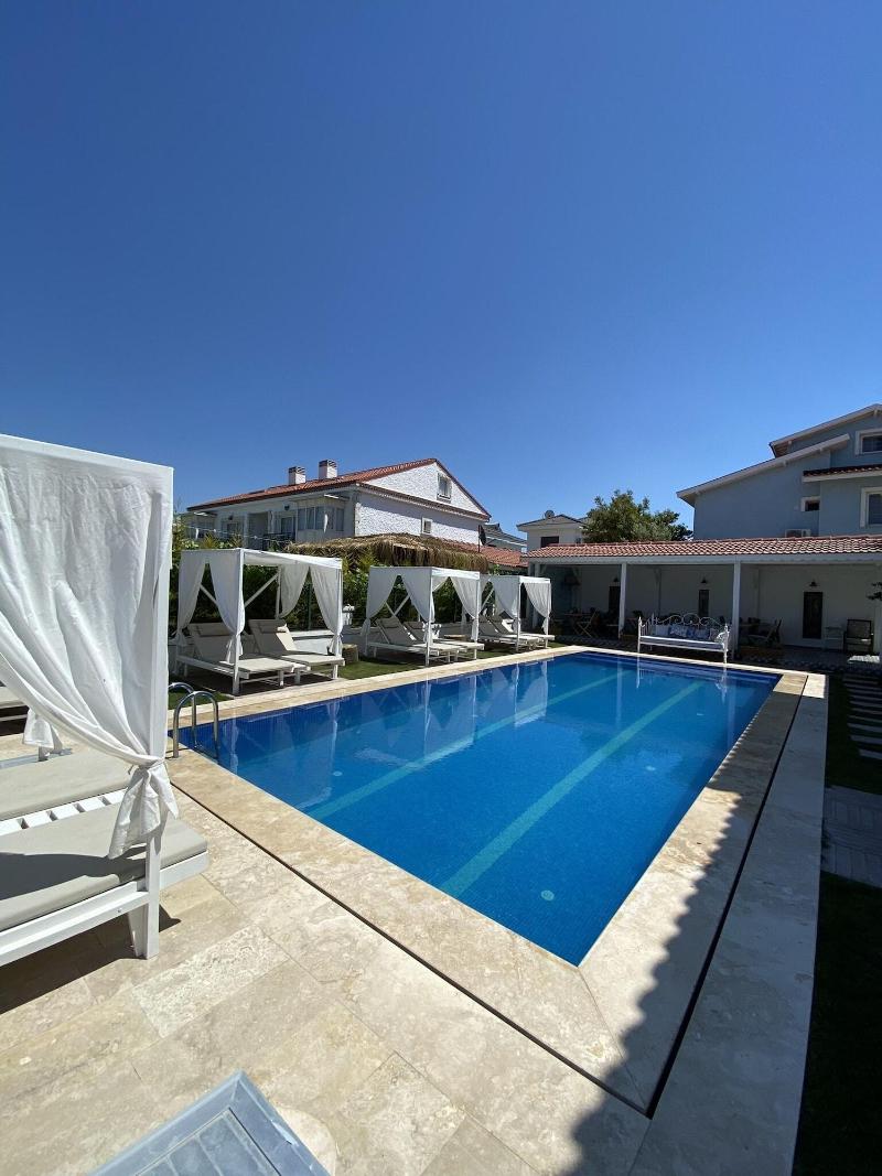 La Mira Suites Alacati image