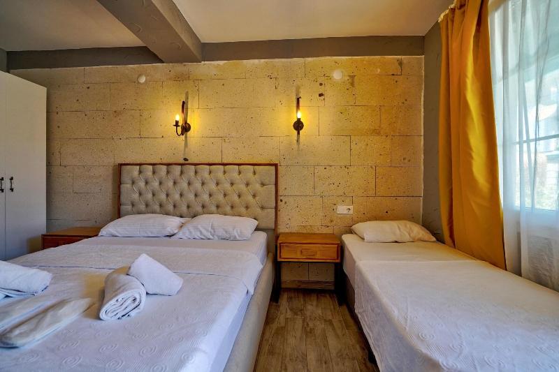 La Mira Suites Alacati image