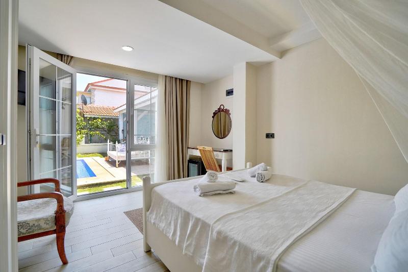La Mira Suites Alacati image