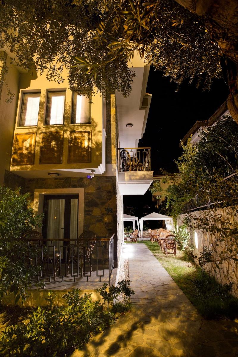 Pharos Boutique Hotel image