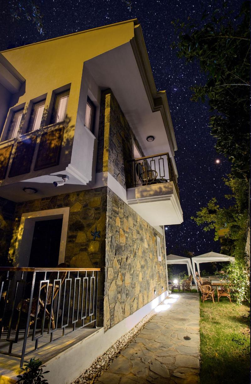 Pharos Boutique Hotel image