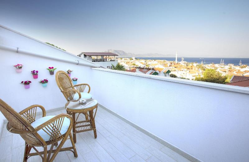 Pharos Boutique Hotel image