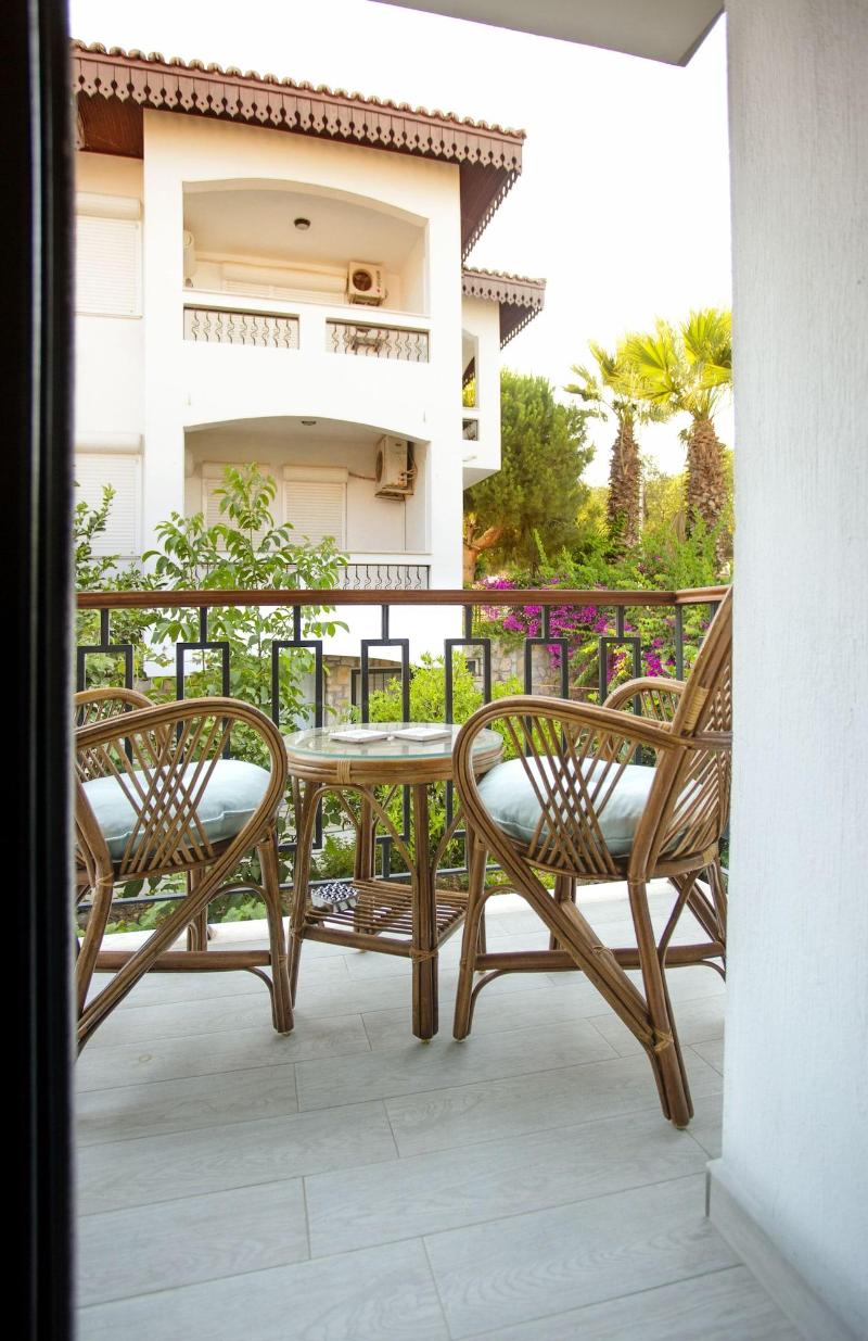 Pharos Boutique Hotel image