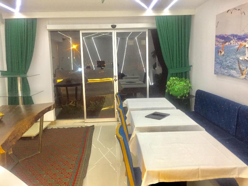 Lily Airport Otel image