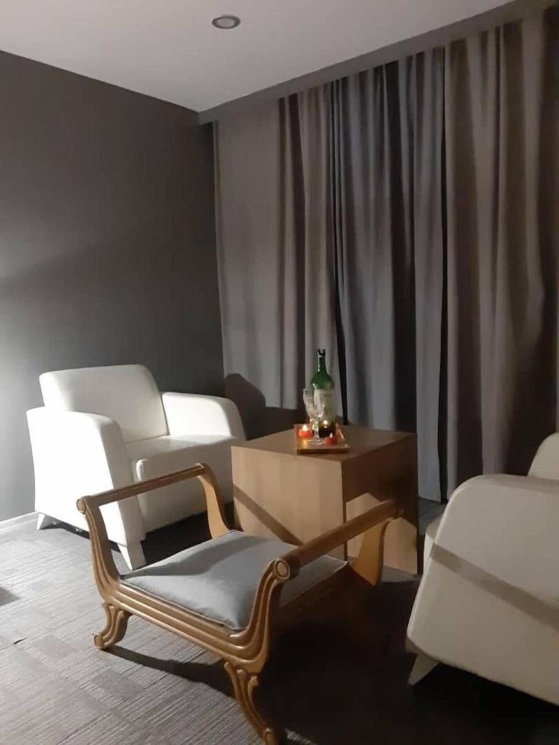 Lily Airport Otel image