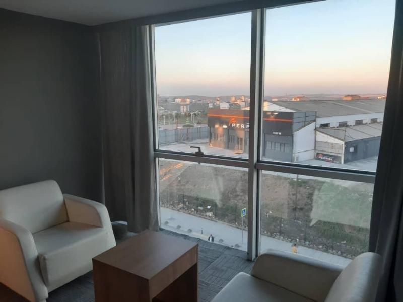 Lily Airport Otel image