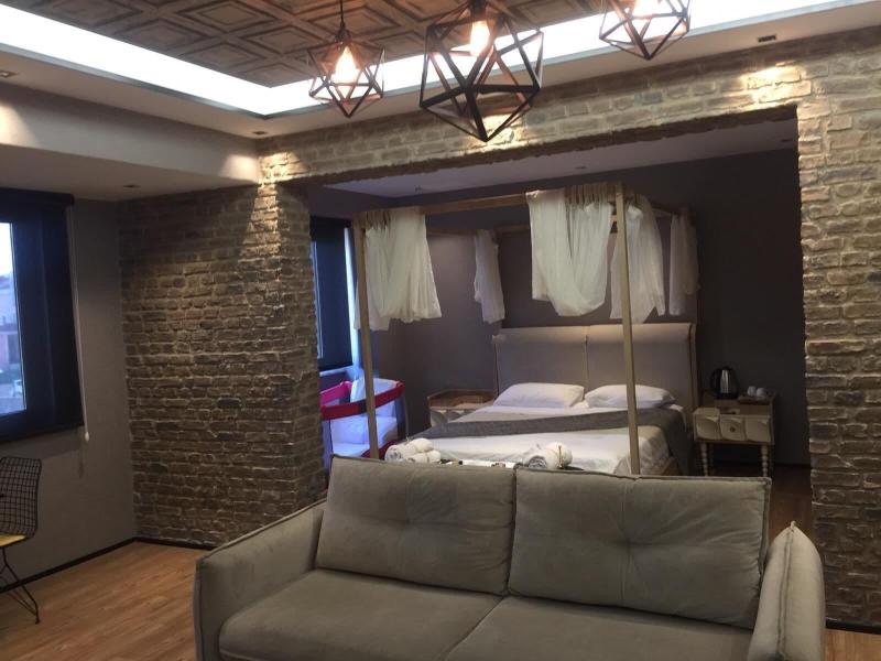 Lily Airport Otel image