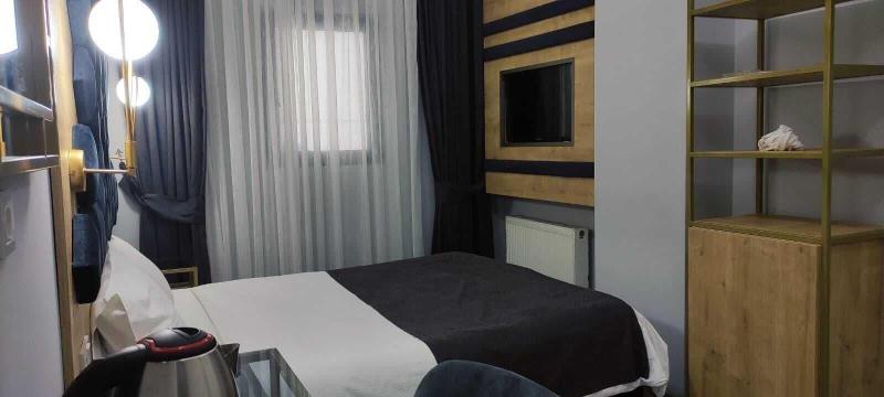 Lily Airport Otel image