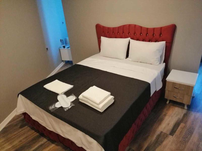 Plus Park Suite & Hotel image