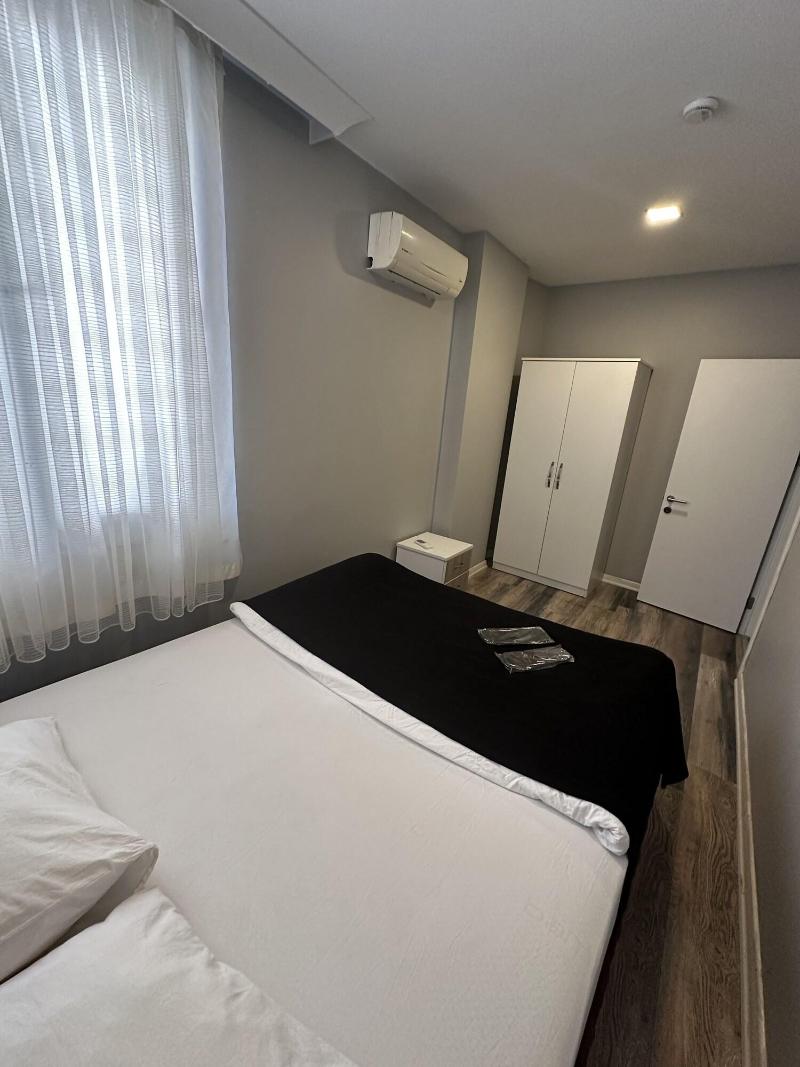 Plus Park Suite & Hotel image