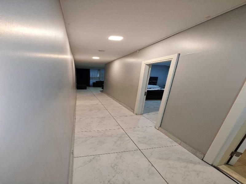 Plus Park Suite & Hotel image