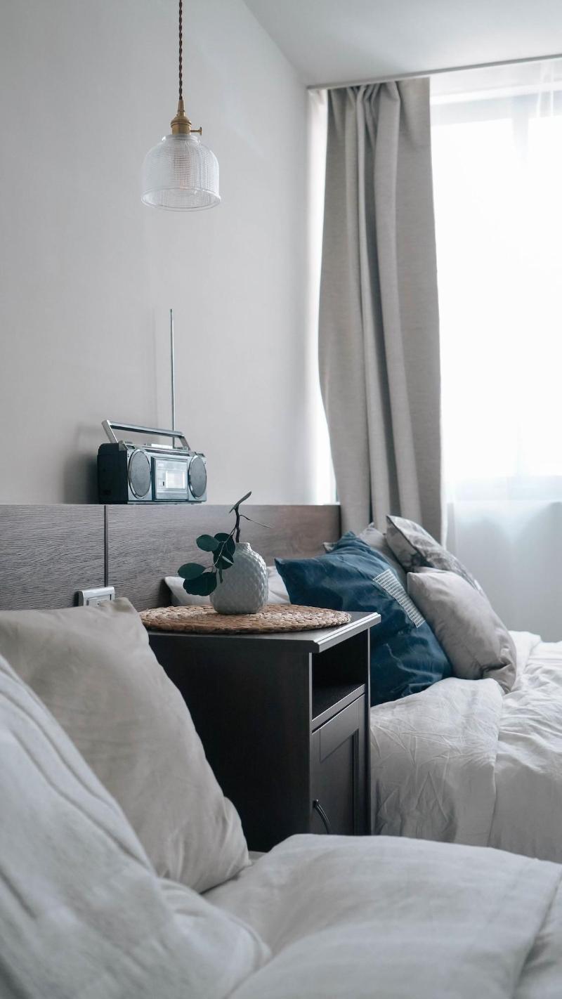 How Chill Inn image