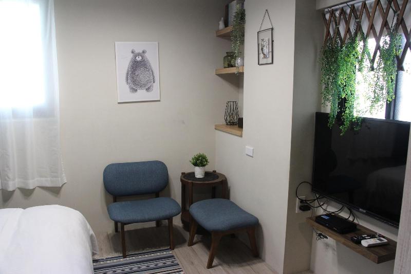 How Chill Inn image