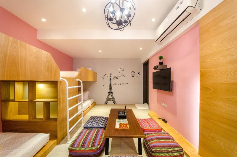 Anich Fashion Inn image