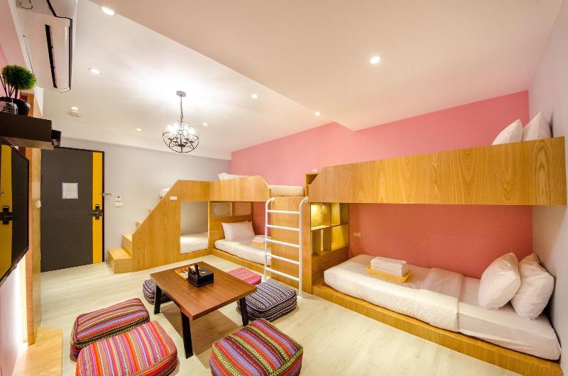 Anich Fashion Inn image