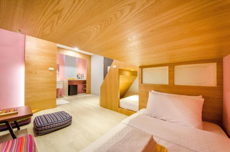 Anich Fashion Inn image