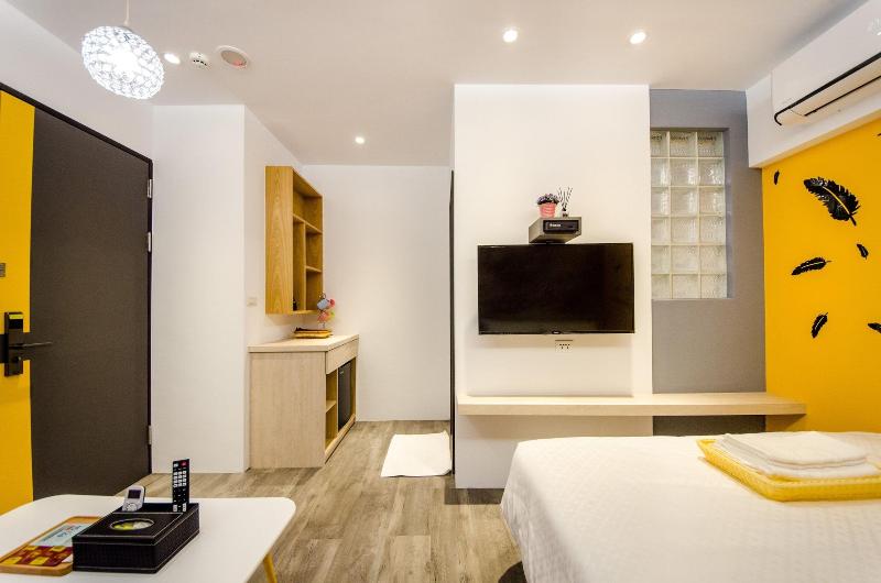 Anich Fashion Inn image
